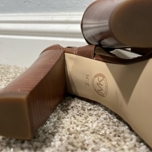 Michael Kors Women's Berkley T-Strap Platform Dress Sandals - Picture 3 of 10